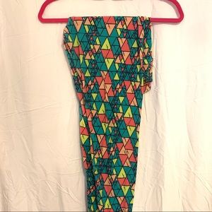 🤩 Lularoe TC geometric leggings!